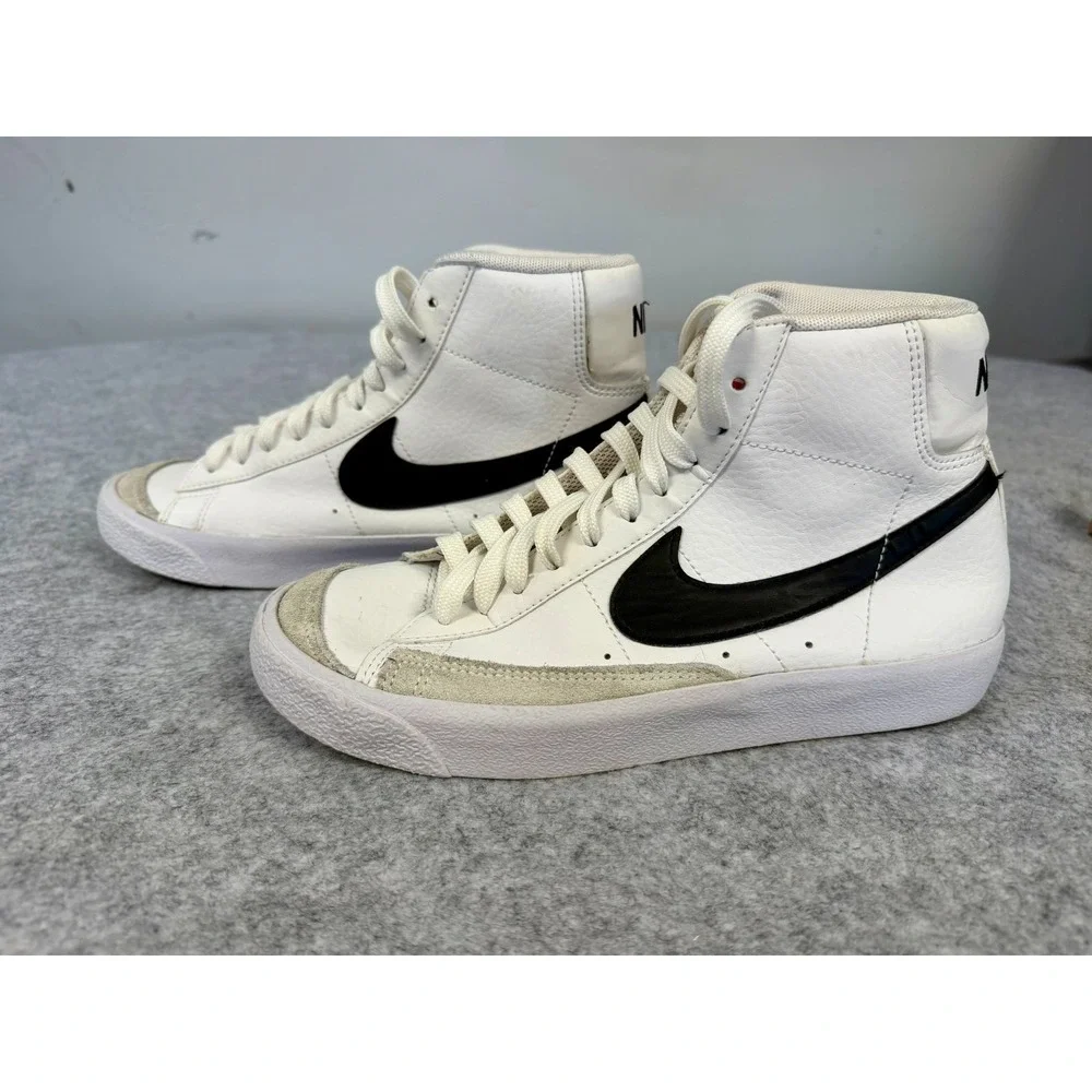 Nike blazer mid